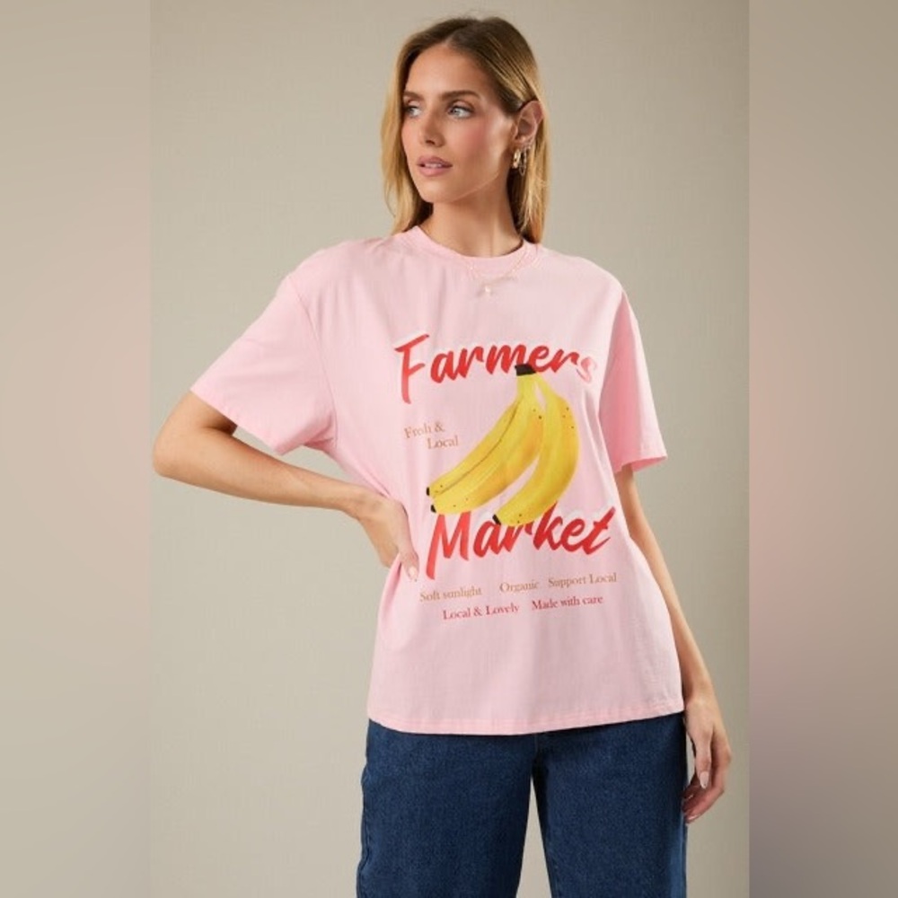 Farmers Market Bananas Short Sleeve Graphic T-Shirt - Sunday Edition